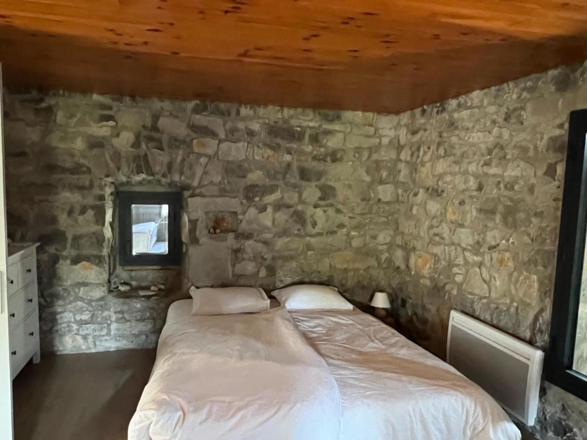 Luxurious Family House With Pool In Ardeche. Villa Ле Ванс Екстериор снимка