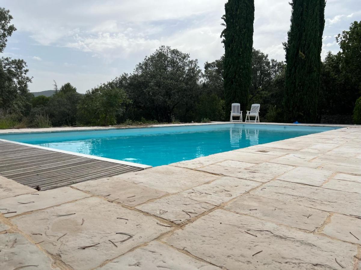 Luxurious Family House With Pool In Ardeche. Villa Ле Ванс Екстериор снимка
