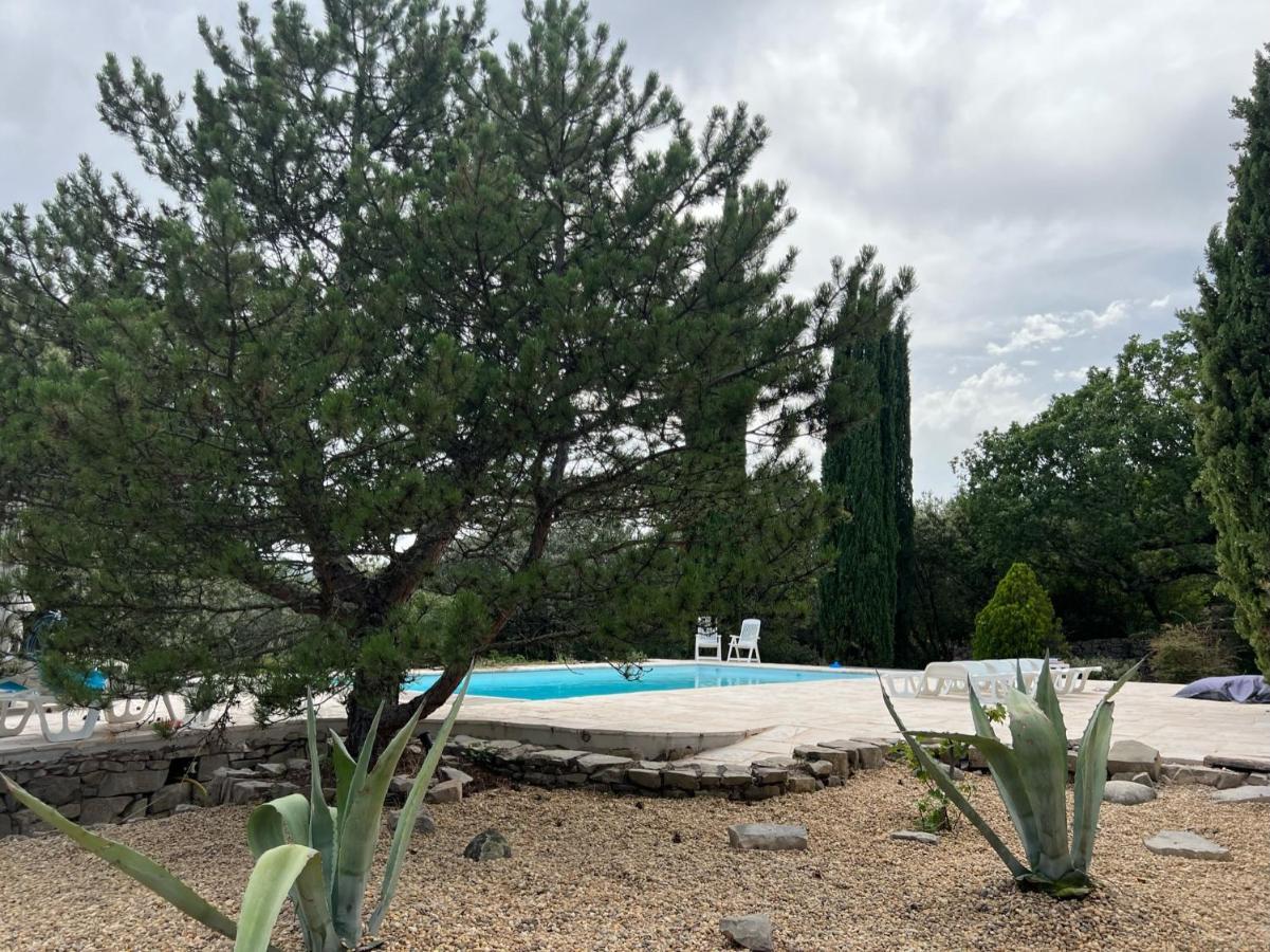 Luxurious Family House With Pool In Ardeche. Villa Ле Ванс Екстериор снимка