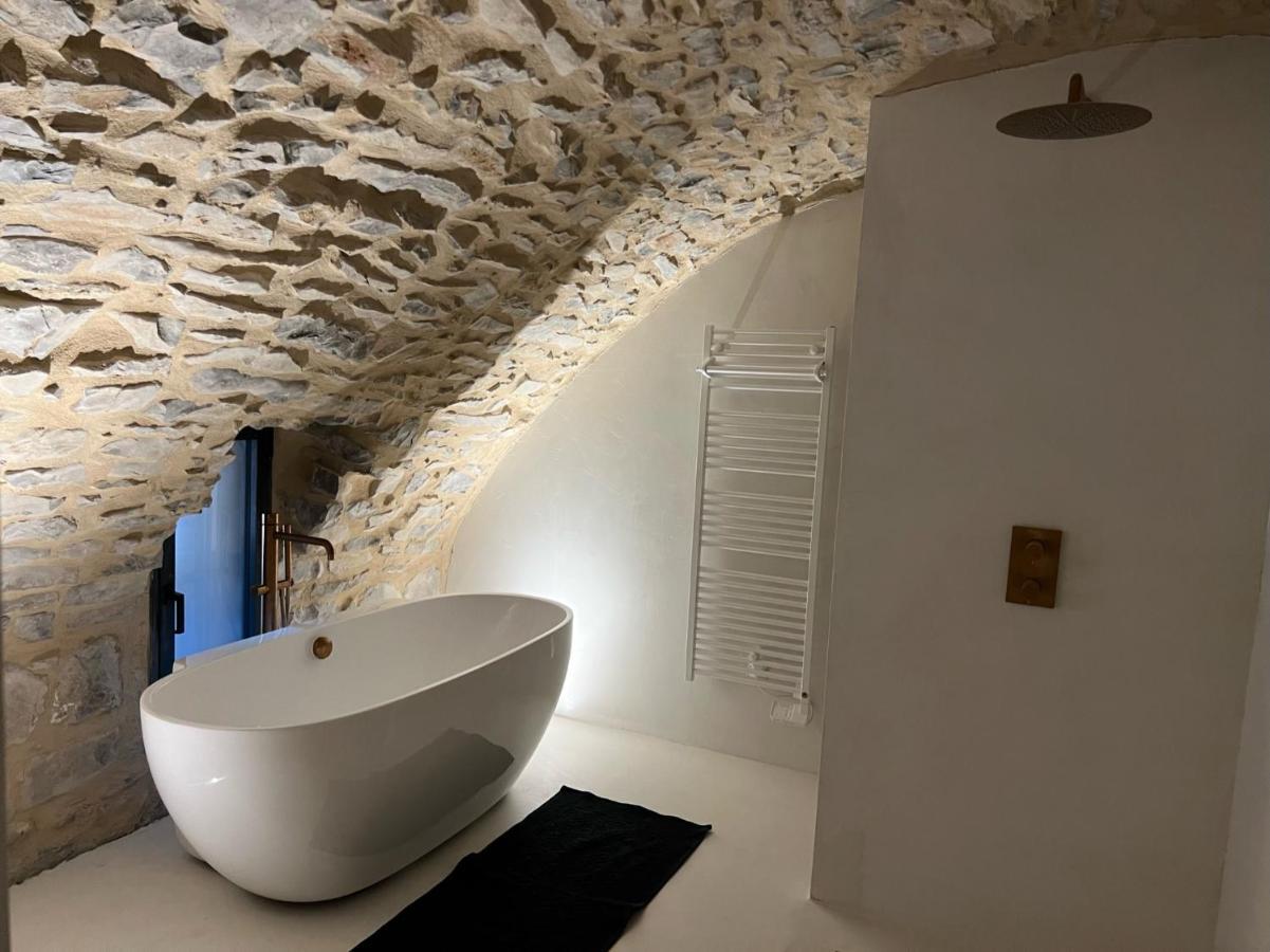 Luxurious Family House With Pool In Ardeche. Villa Ле Ванс Екстериор снимка