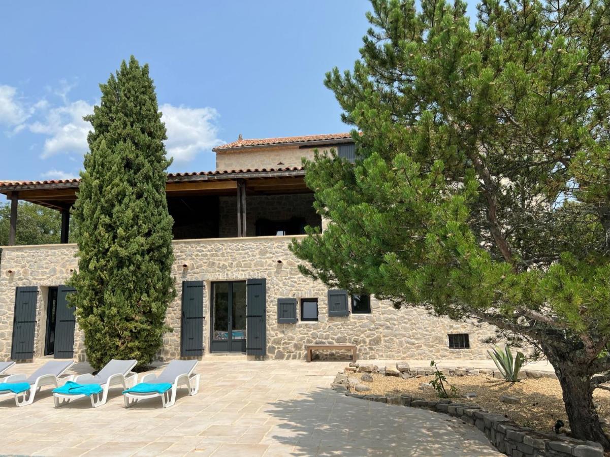 Luxurious Family House With Pool In Ardeche. Villa Ле Ванс Екстериор снимка